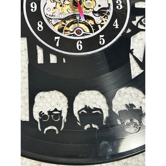 Beatles Vinyl Record Clock - Picture 3 of 6
